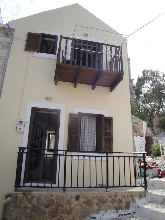 Villa Chrysodimi Chalki Town Pokój zdjęcie