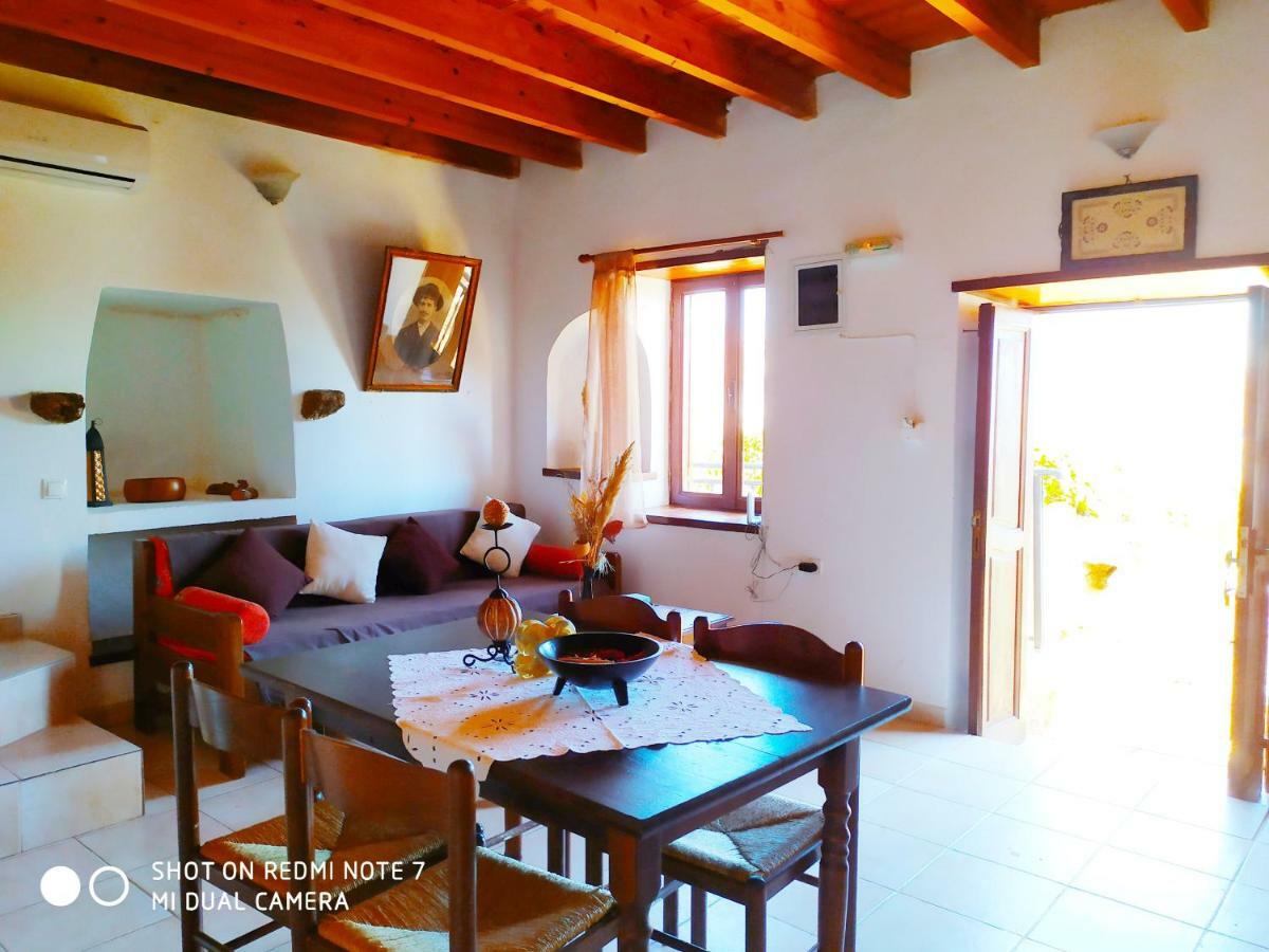 Villa Chrysodimi Chalki Town Zewnętrze zdjęcie